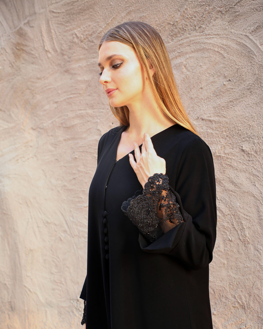 Crown Abaya