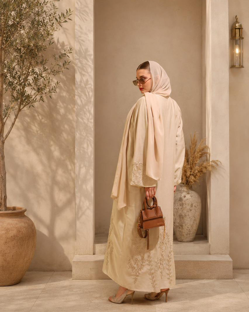 LARSA Abaya